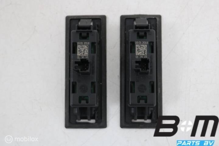 Set LED kentekenplaatverlichting Audi Q2 81A 8W6943021, Gebruikt