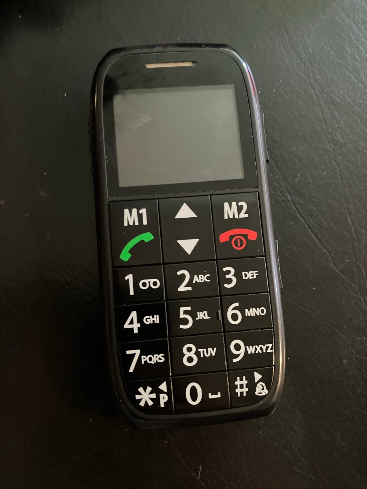 Fysic senioren telefoon met barst achterkant, Telecommunicatie, Gebruikt, Geen camera, Ophalen of Verzenden, Klassiek of Candybar