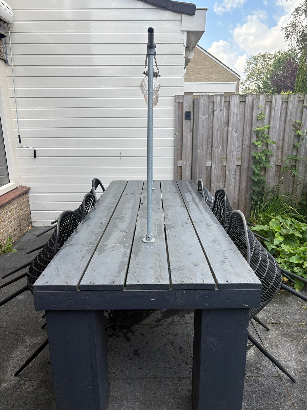 Stevige houten tuintafel - 250x95cm, Tuin en Terras, Ophalen, Gebruikt, Rechthoekig, Hout