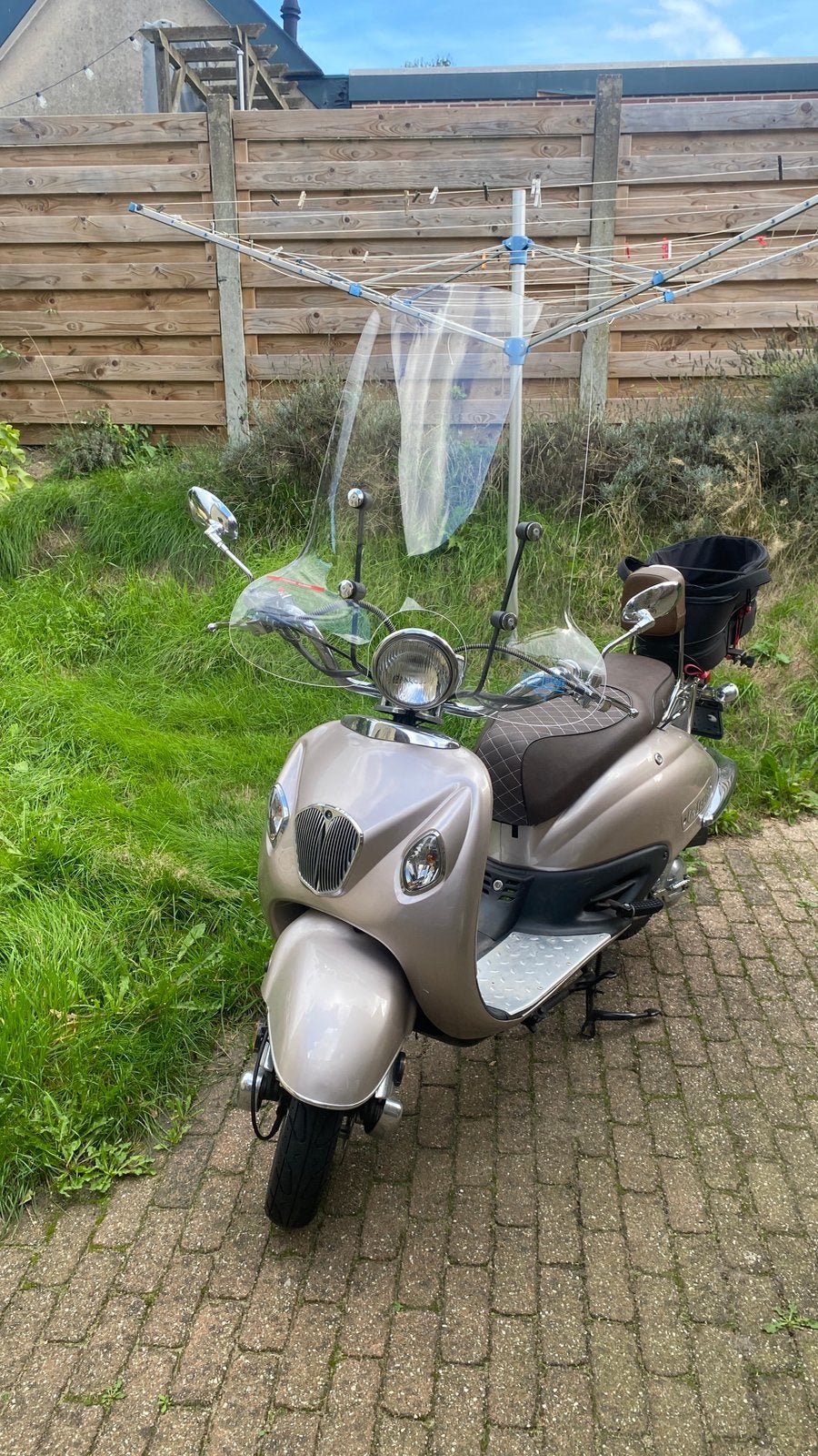 Lasouris grande retro classic, Fietsen en Brommers, Nieuw, Benzine, Ophalen, Overige merken