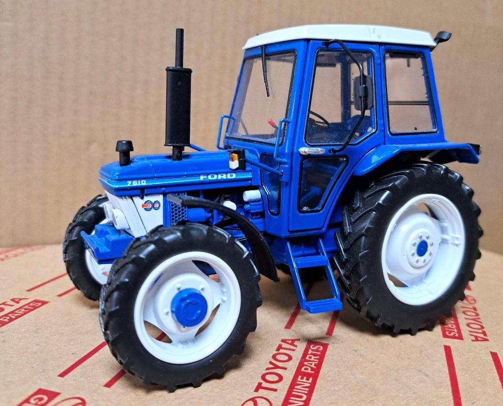 Mooie Ford 7610 GEN1 4wd Tractor Marge Models 1:32 zo. doos, Ophalen of Verzenden, Zo goed als nieuw, Tractor of Landbouw, Overige merken
