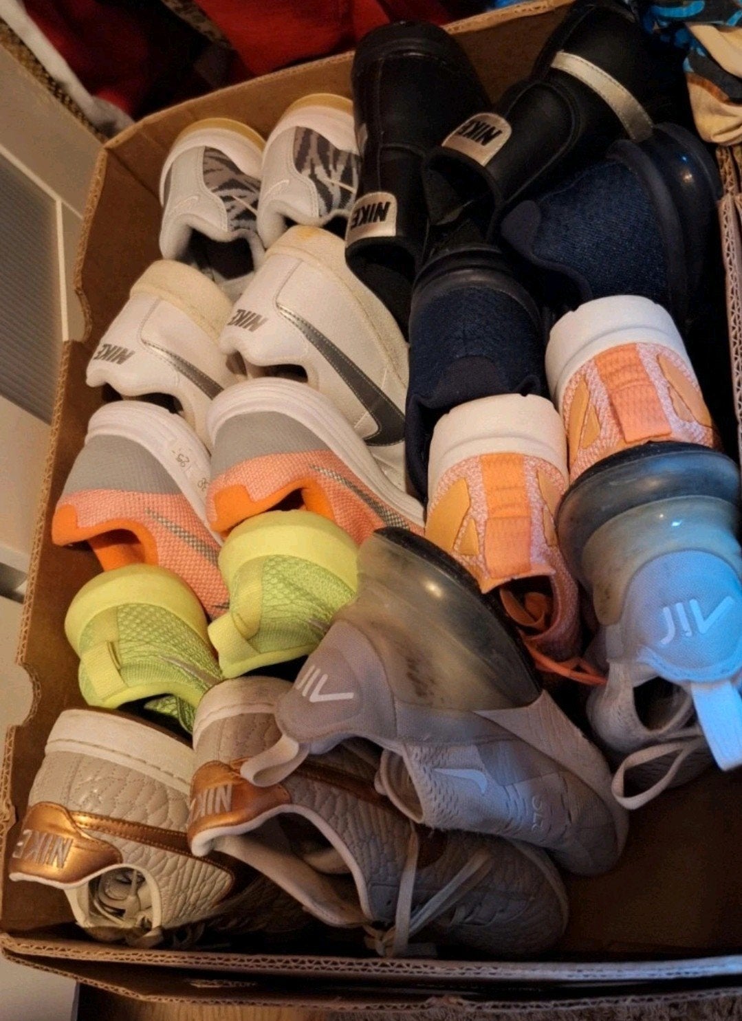 Partij Nike sneakers, Kleding | Dames, Schoenen, Ophalen, Sneakers of Gympen