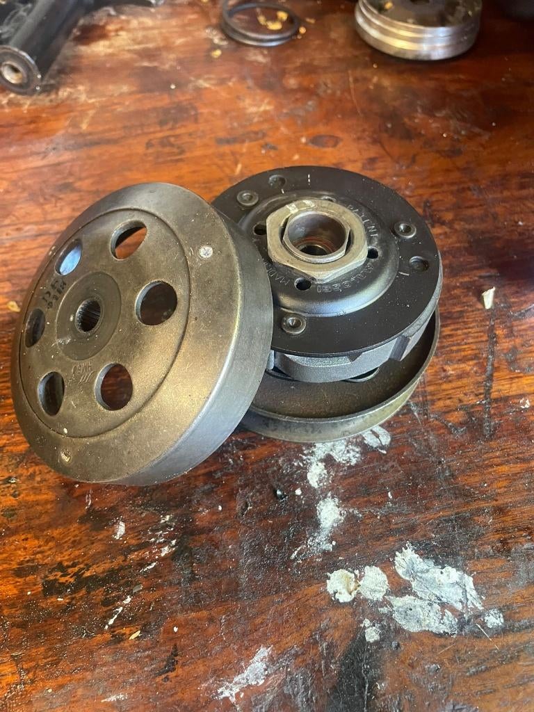 malossi koppeling peugeot verticaal/gy6, Ophalen of Verzenden, Gebruikt, Blok