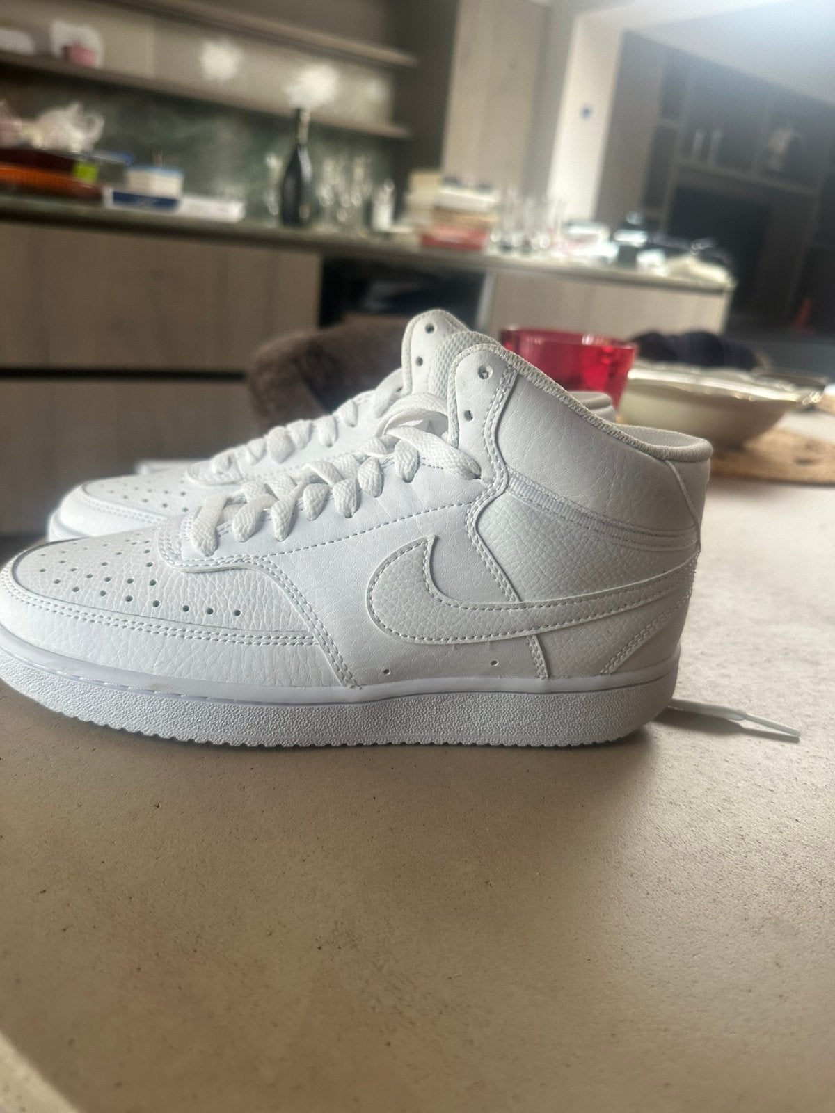 Nikes nieuw zonder prijskaartje, Ophalen, Zo goed als nieuw