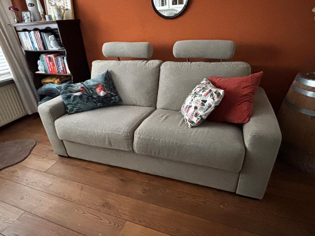 Urban Sofa Auxerre Casia 2,5 zits moet weg, Ophalen, 75 tot 100 cm, Zo goed als nieuw, Stof