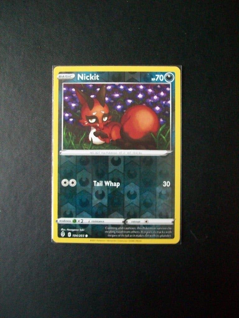 4000. Nieuwe Pokemon Kaart holofoil NICKIT hp 70 (104/203), Verzenden, Nieuw, Losse kaart, Foil
