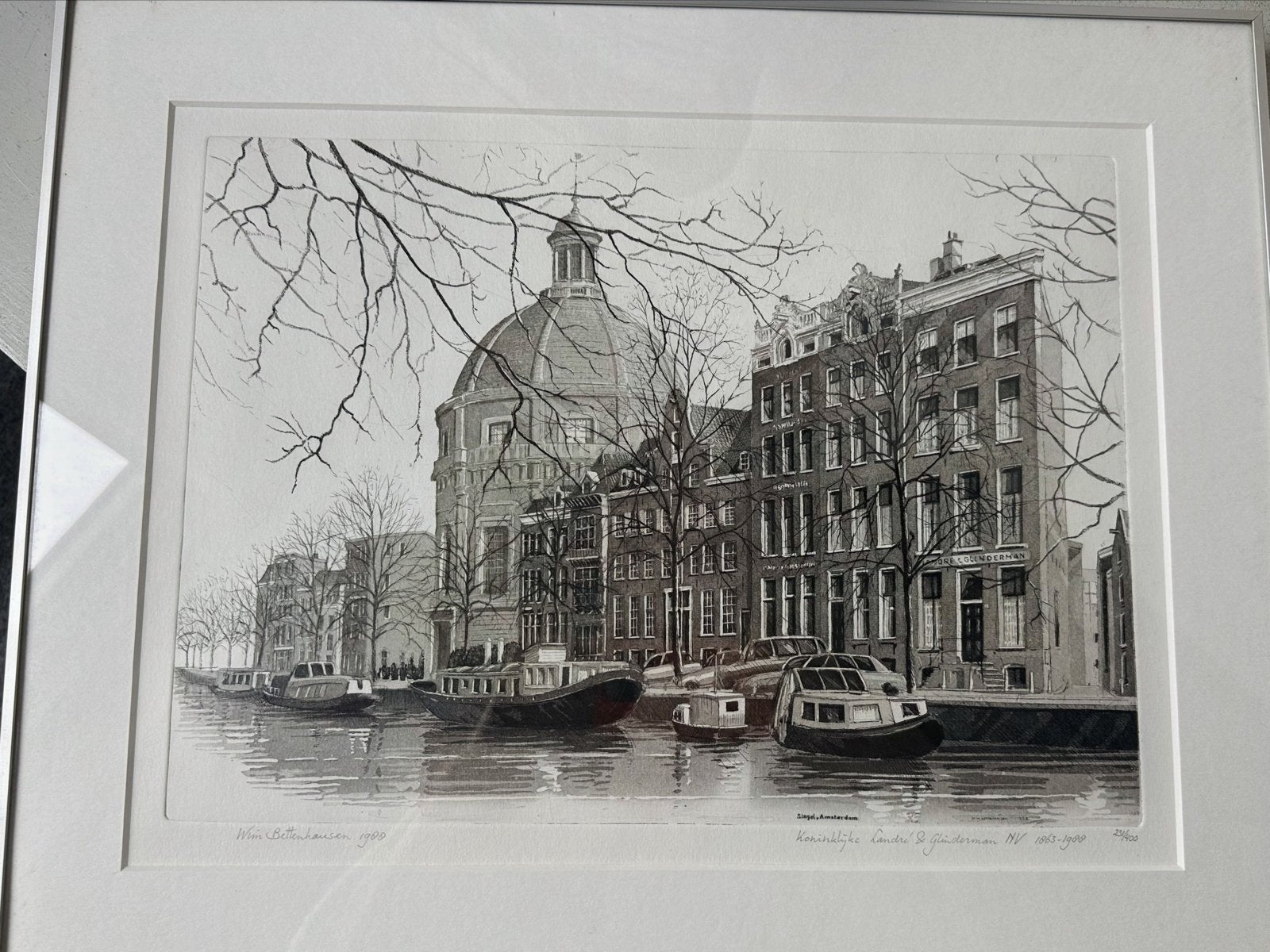 Wim Bettenhausen - Singel Amsterdam (1988), Antiek en Kunst, Stadsgezicht, Ophalen of Verzenden, Gesigneerd, 1950 - 1999