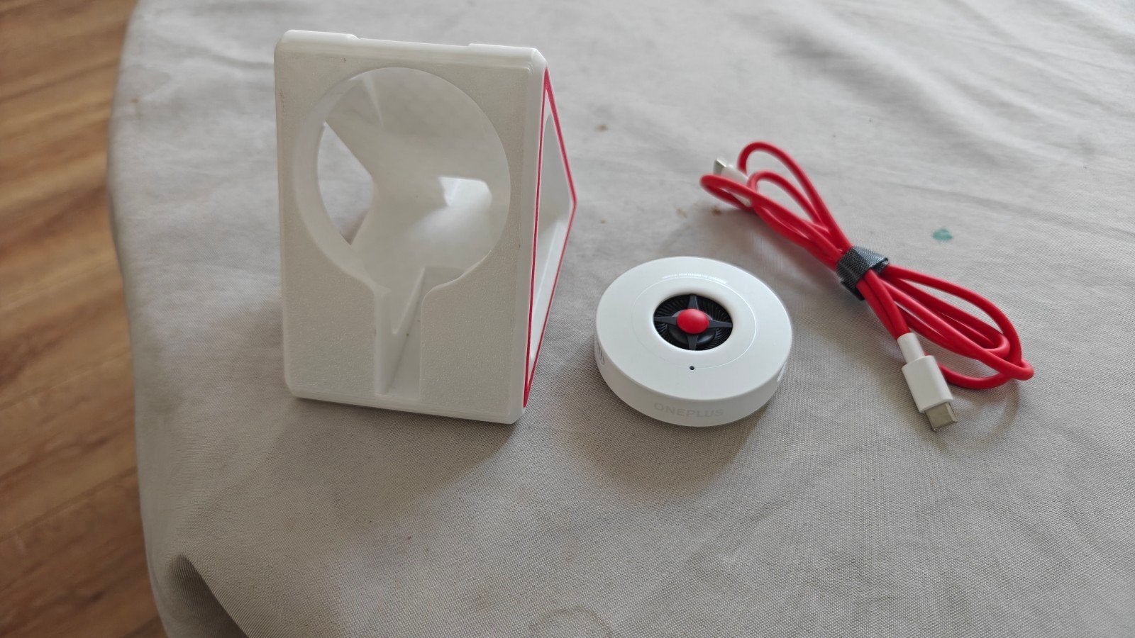 OnePlus 50w Airvooc oplader (+ standaard & kabel), Ophalen of Verzenden, Zo goed als nieuw, OnePlus