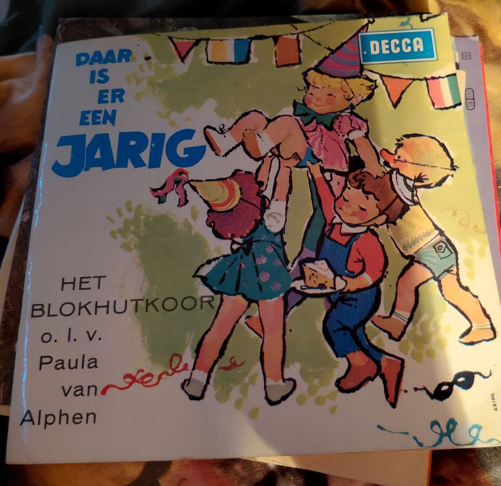 Daar is een jarig - Het Blokhuiskoor - Kinderliedjes single, Ophalen of Verzenden, Zo goed als nieuw
