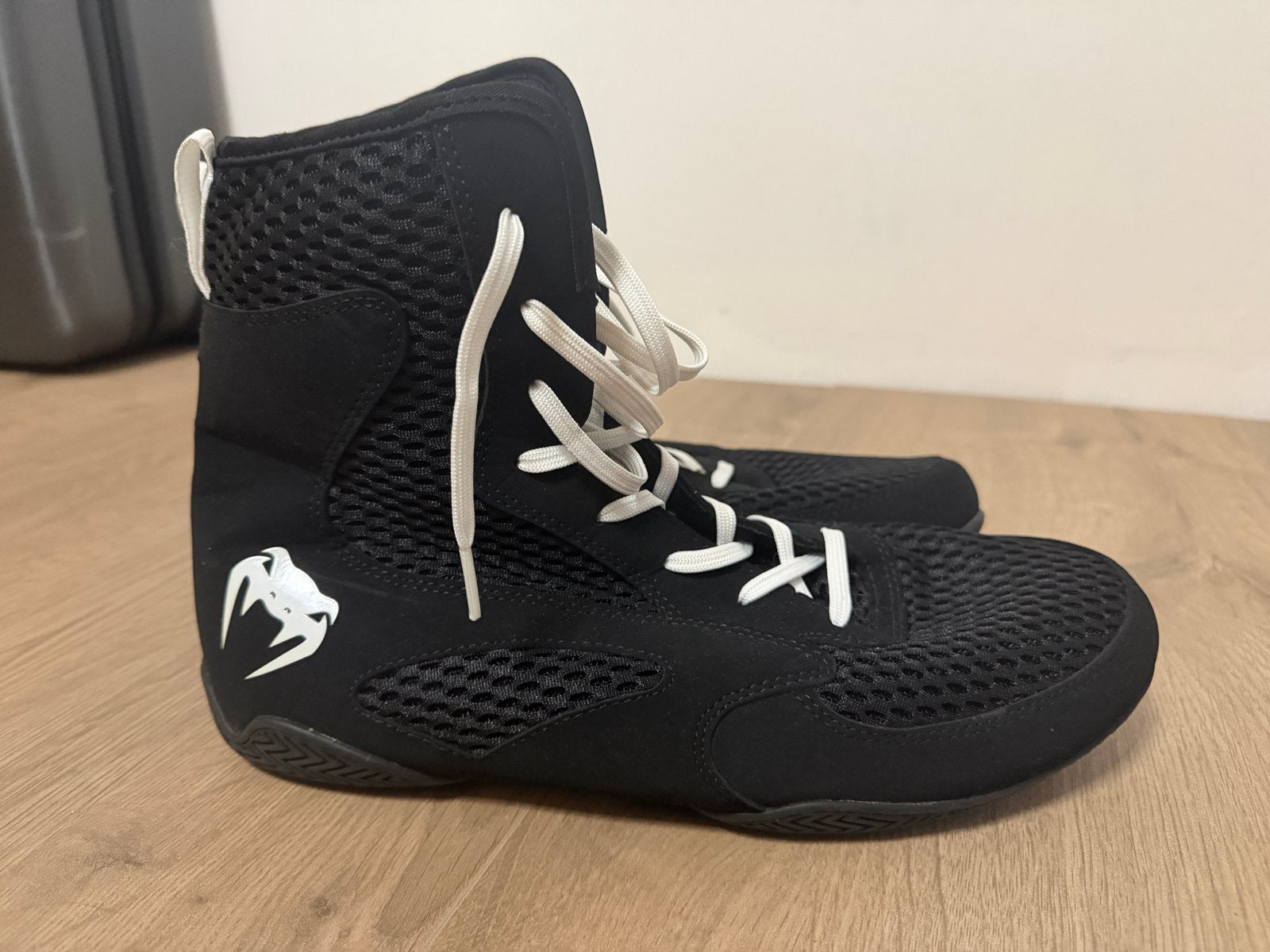 Venum Elite Boksschoenen - Zwart - Maat 45.5, Ophalen of Verzenden, Zo goed als nieuw, Overige, Vechtsportschoenen