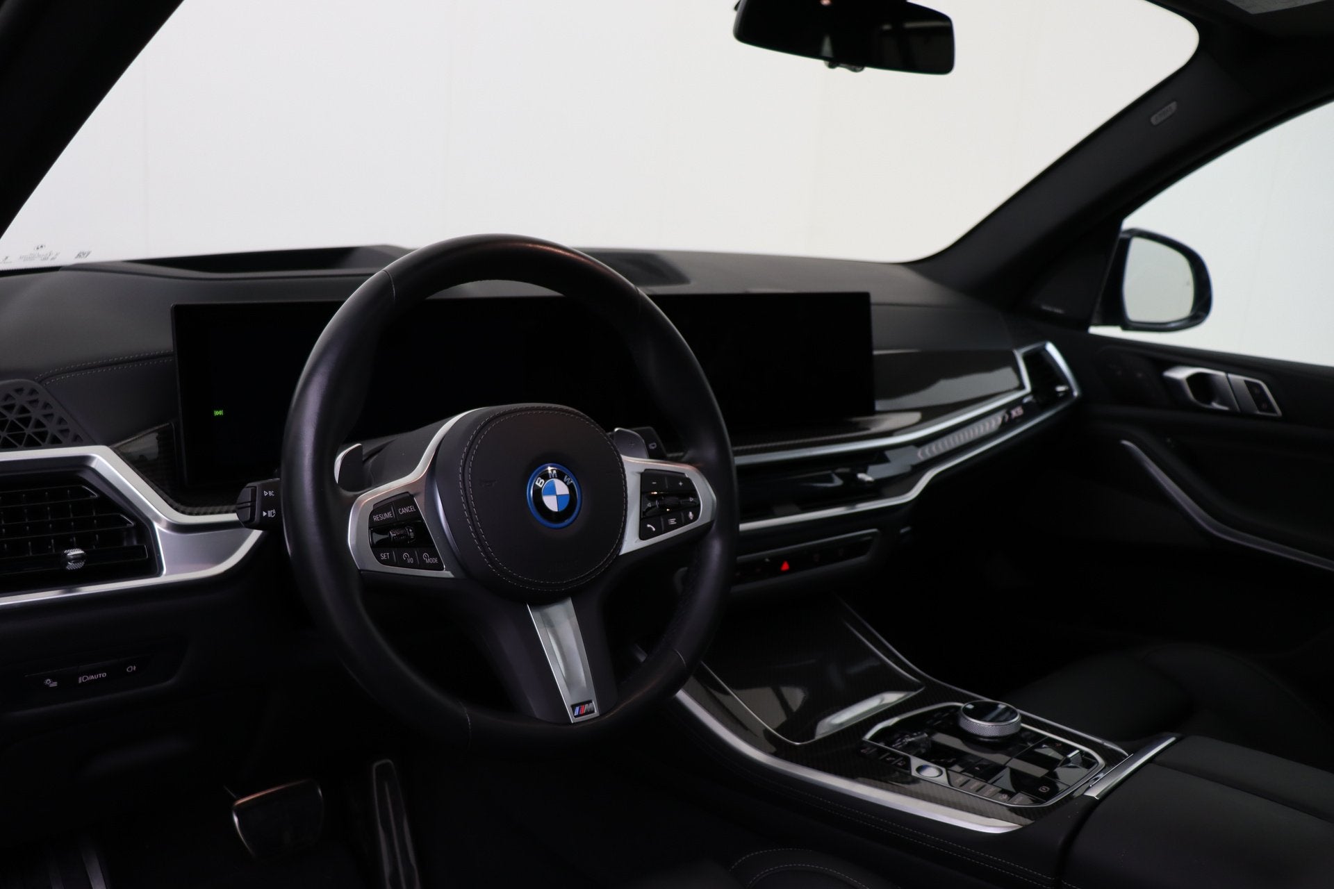 BMW X5 xDrive50e High Executive M Sport Automaat / Panoramad, Auto's, Dealer onderhouden, Gebruikt, 2395 kg, Met garantie (alle)