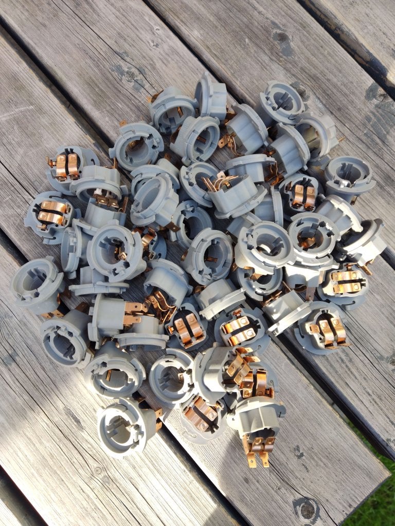 Lamp fittingen 12V 35/35W BA20D (Piaggio Zip) 51 stuks, Info@jynkx.com, Nieuw, Ophalen of Verzenden, Piazza 99
