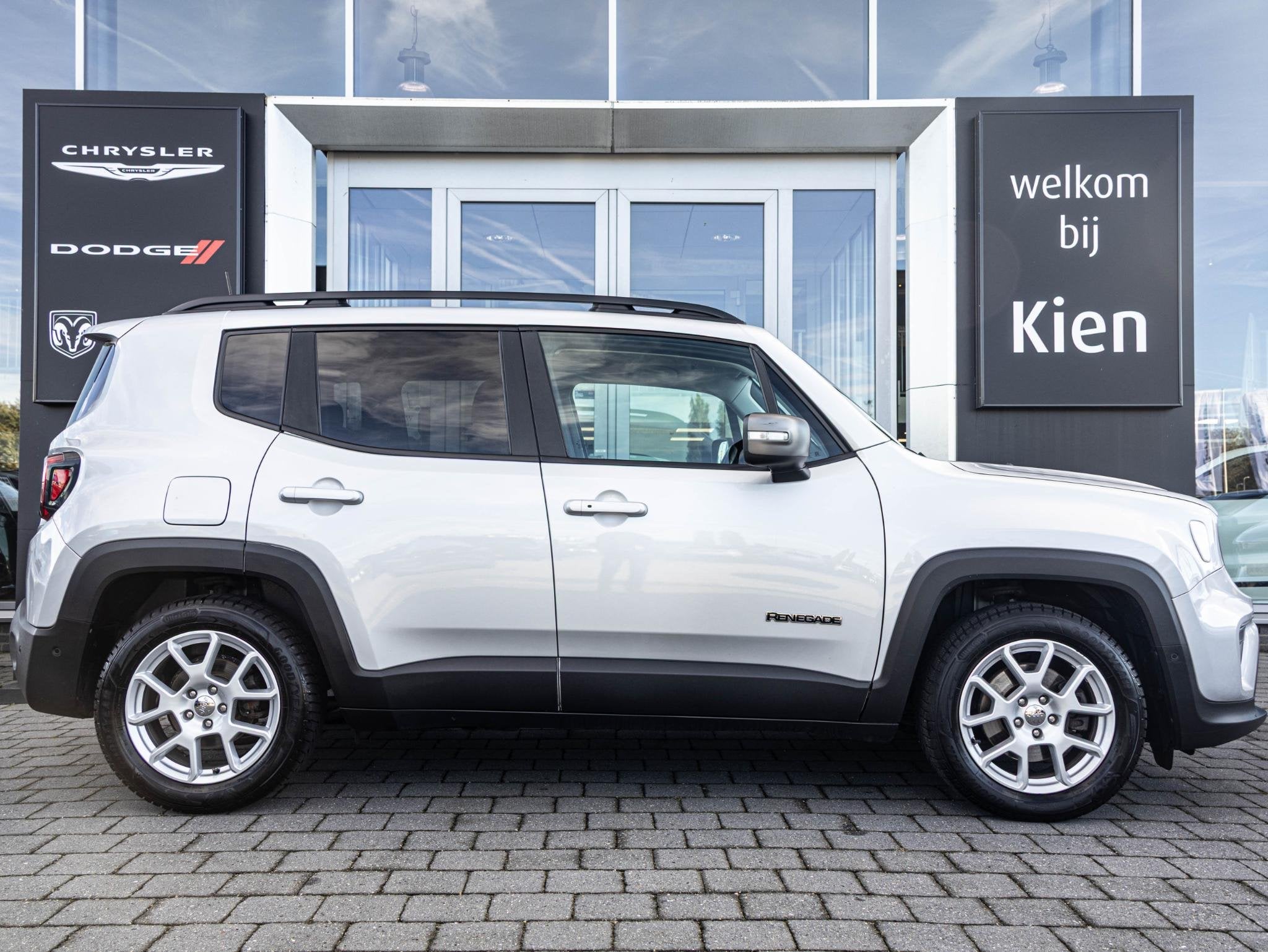 Jeep Renegade 1.0T Limited | Navigatie | PDC | Led | Cruise, Auto's, Voorwielaandrijving, Adaptive Cruise Control, Stof, Origineel Nederlands