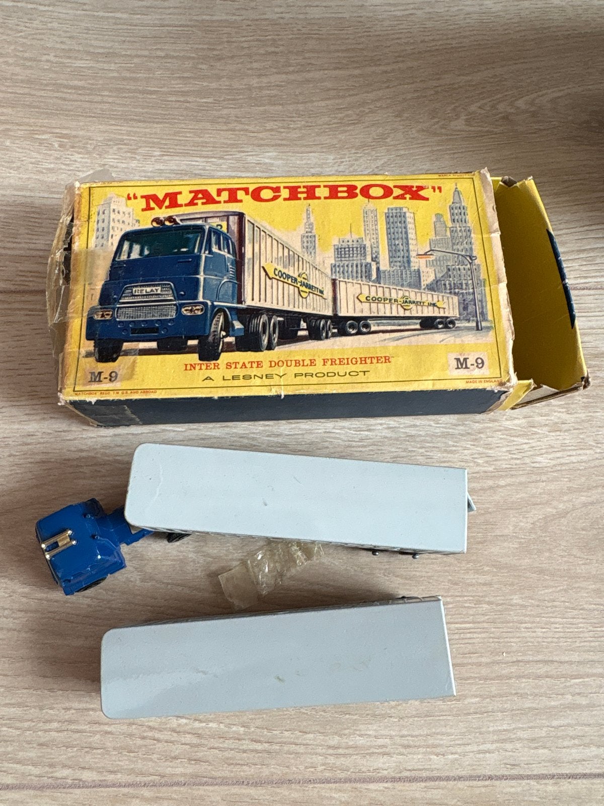 Matchbox M-9 Inter State Double Freighter met doos, Ophalen of Verzenden, Gebruikt