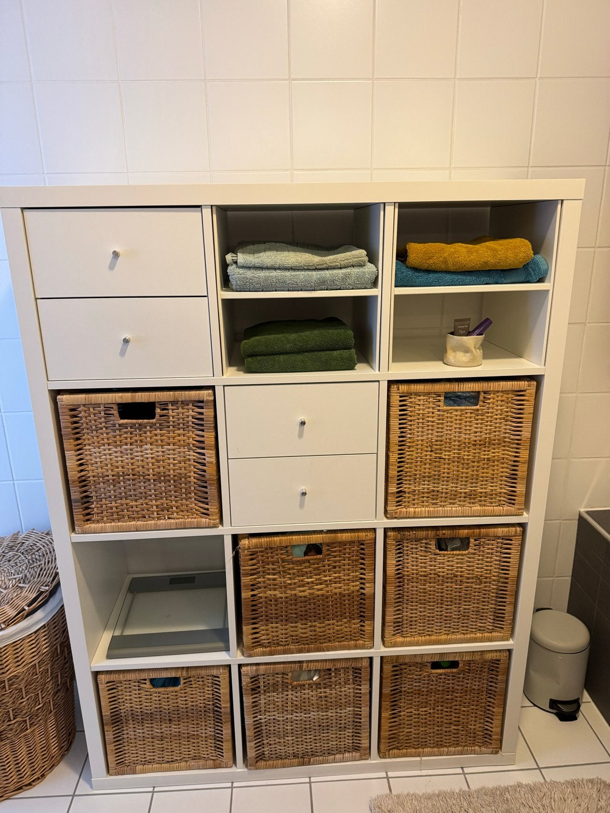 IKEA Kallax kast inclusief lades en rieten manden, Ophalen, Gebruikt