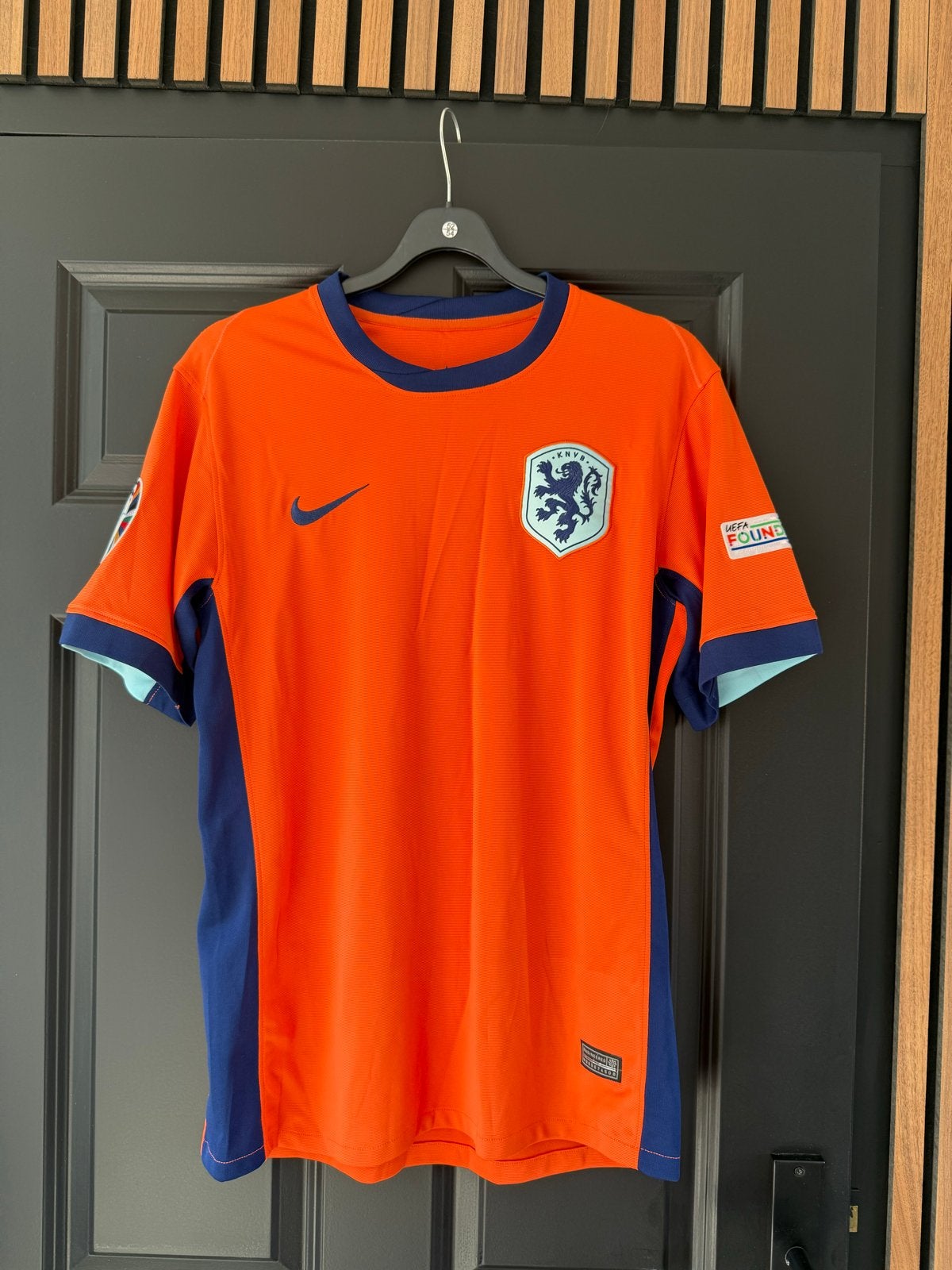 Oranje voetbalshirt maat L, Maat L, Ophalen of Verzenden, Zo goed als nieuw, Shirt