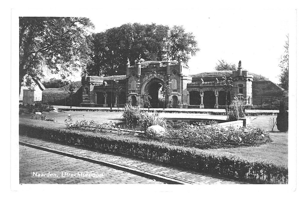 972449	Naarden	Utrechtsepoort	1959	Gelopen met zegel, Ophalen of Verzenden, 1940 tot 1960, Gelopen, Noord-Holland