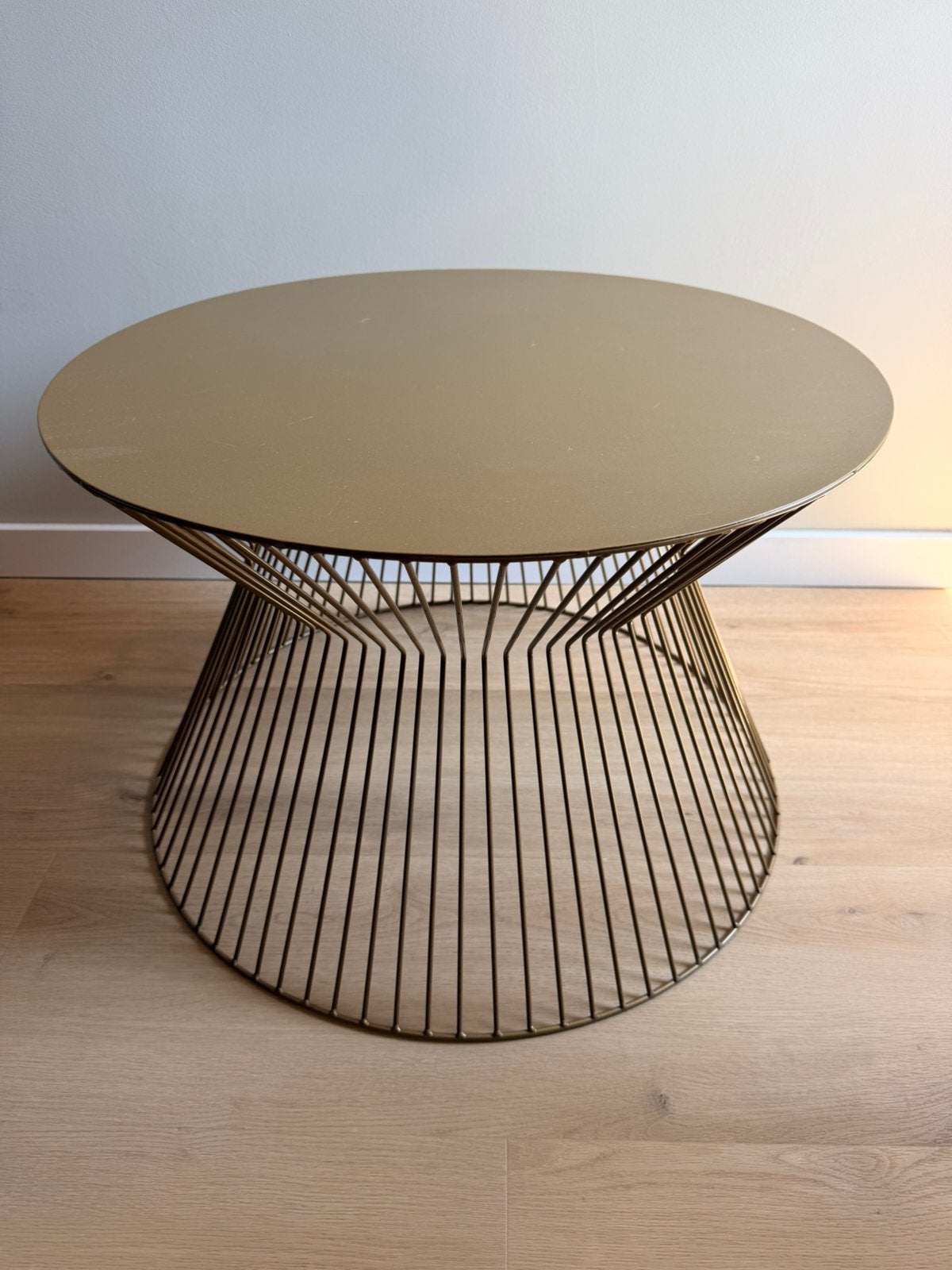 WOOOD salontafel goud, Ophalen, 50 tot 100 cm, Rond, Zo goed als nieuw
