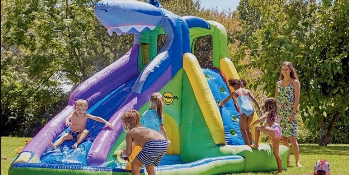 Waterglijbaan met klimmuur, zwembadje en waterkanon, Ophalen, Zo goed als nieuw, Glijbaan