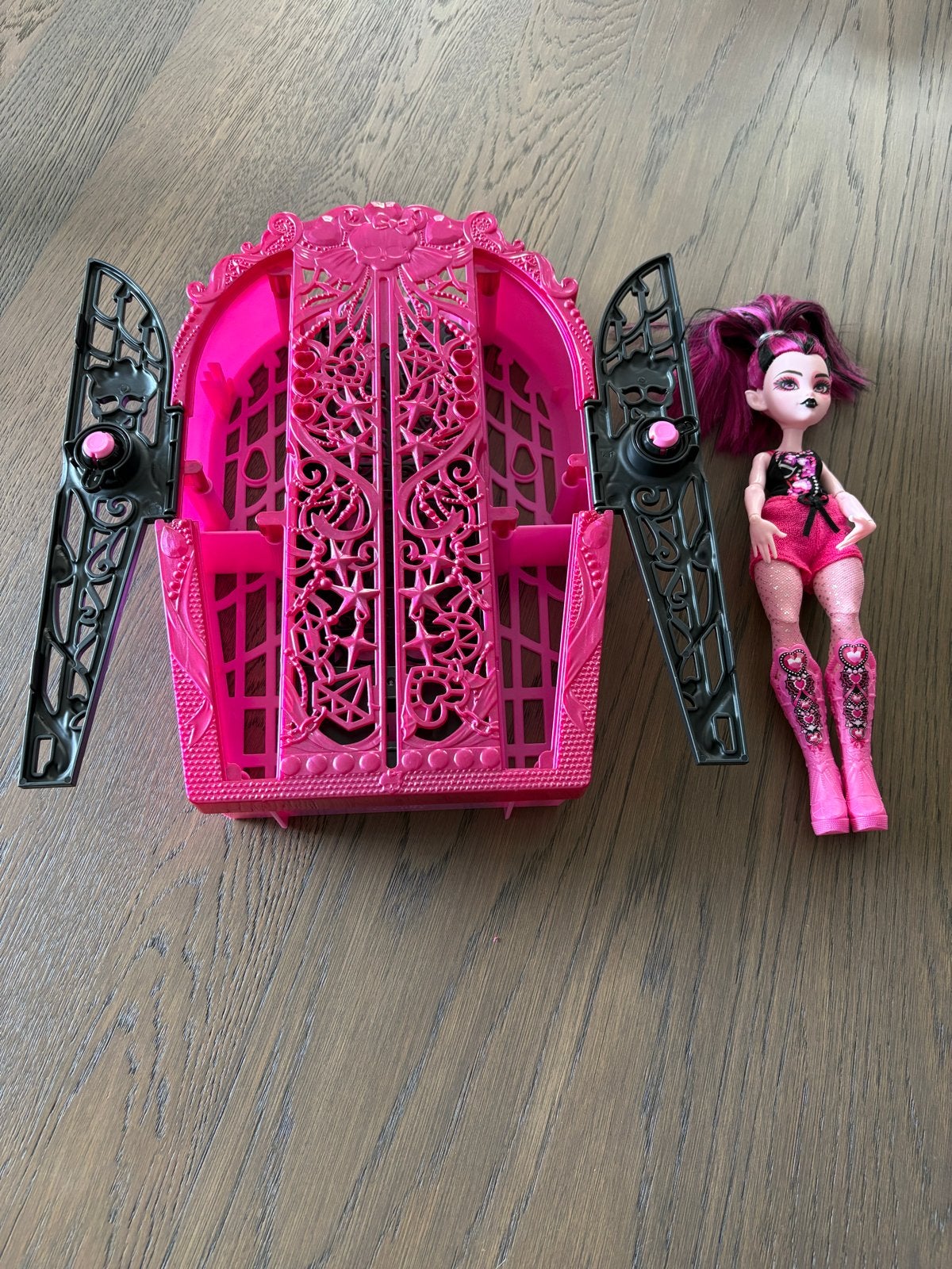 Monster High Draculaura Coffin Bean Speelset met pop, Ophalen of Verzenden, Gebruikt, Overige typen