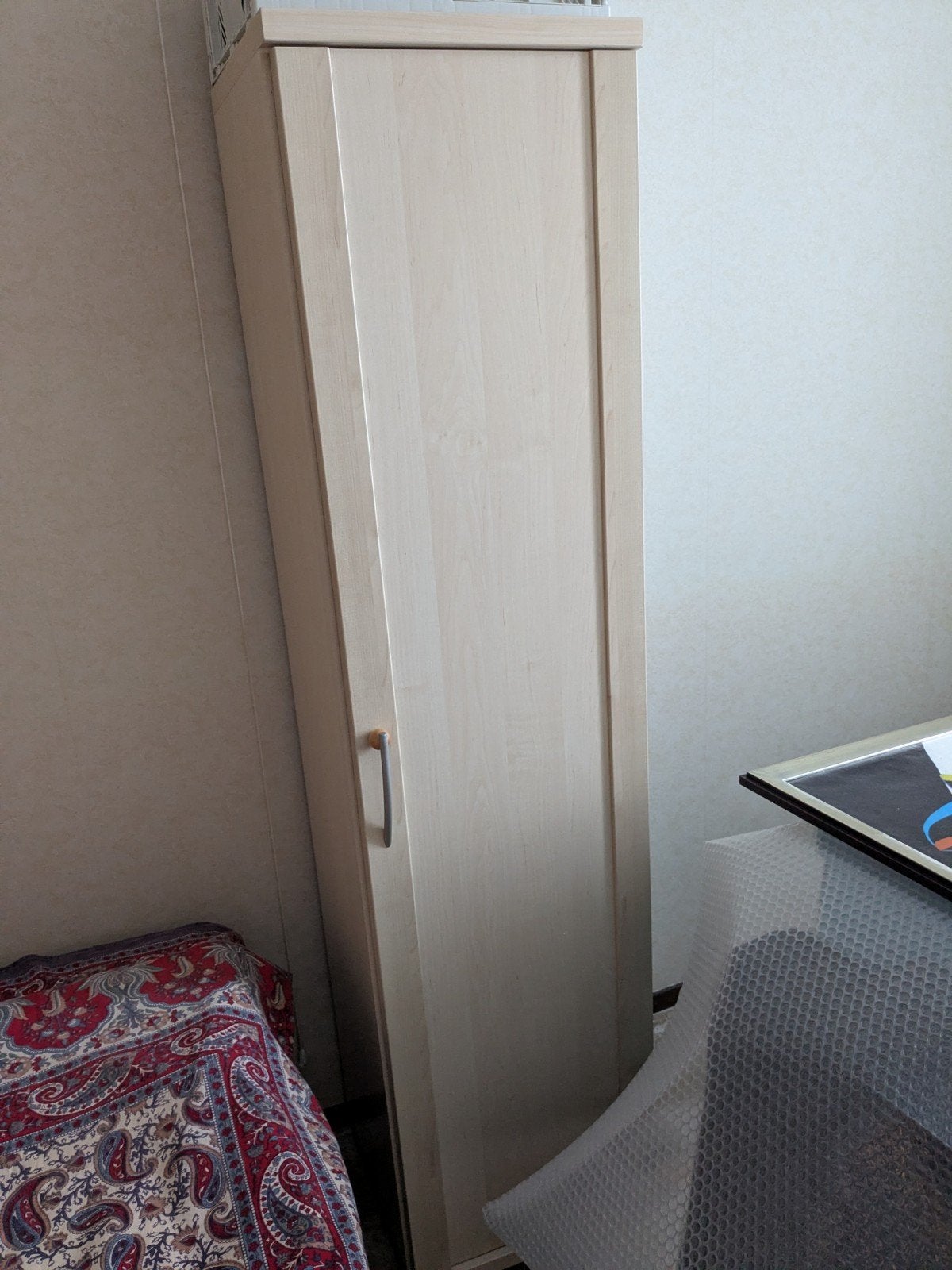 Smal, hoog kastje, Ophalen, Minder dan 50 cm, Gebruikt, 150 tot 200 cm
