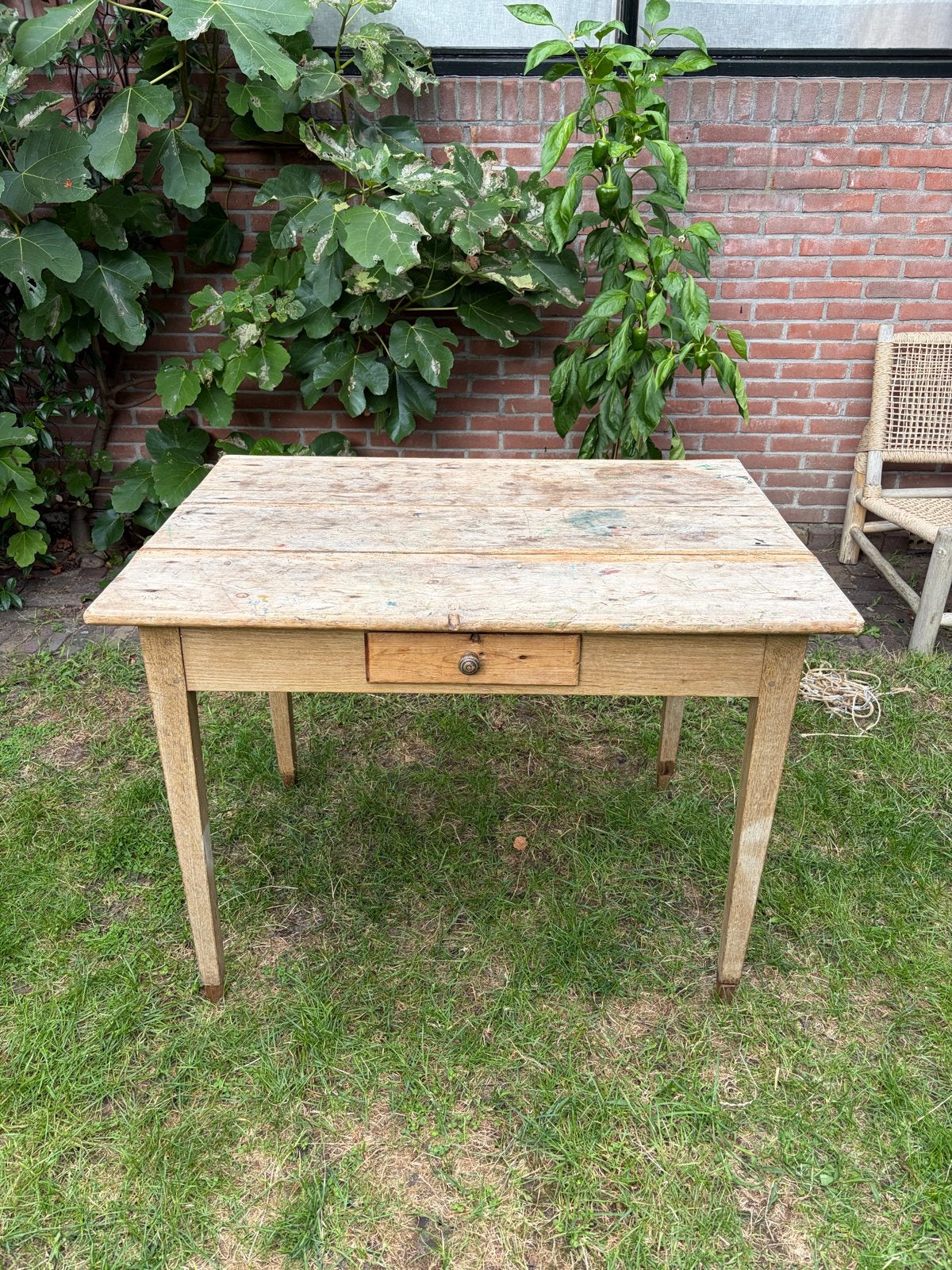 Vintage houten tafel met lade - perfect voor binnen/buiten, Ophalen