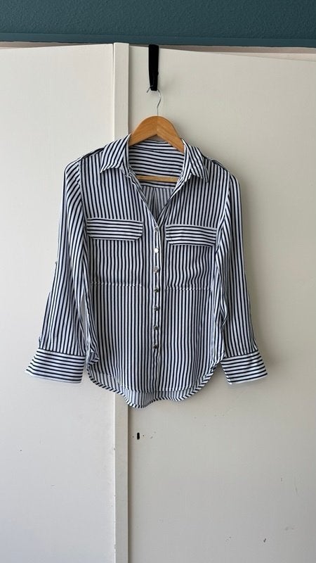 Vintage gestreepte viscose blouse S 36 marine wit klassiek, Wit, Parisian, Ophalen of Verzenden, Zo goed als nieuw