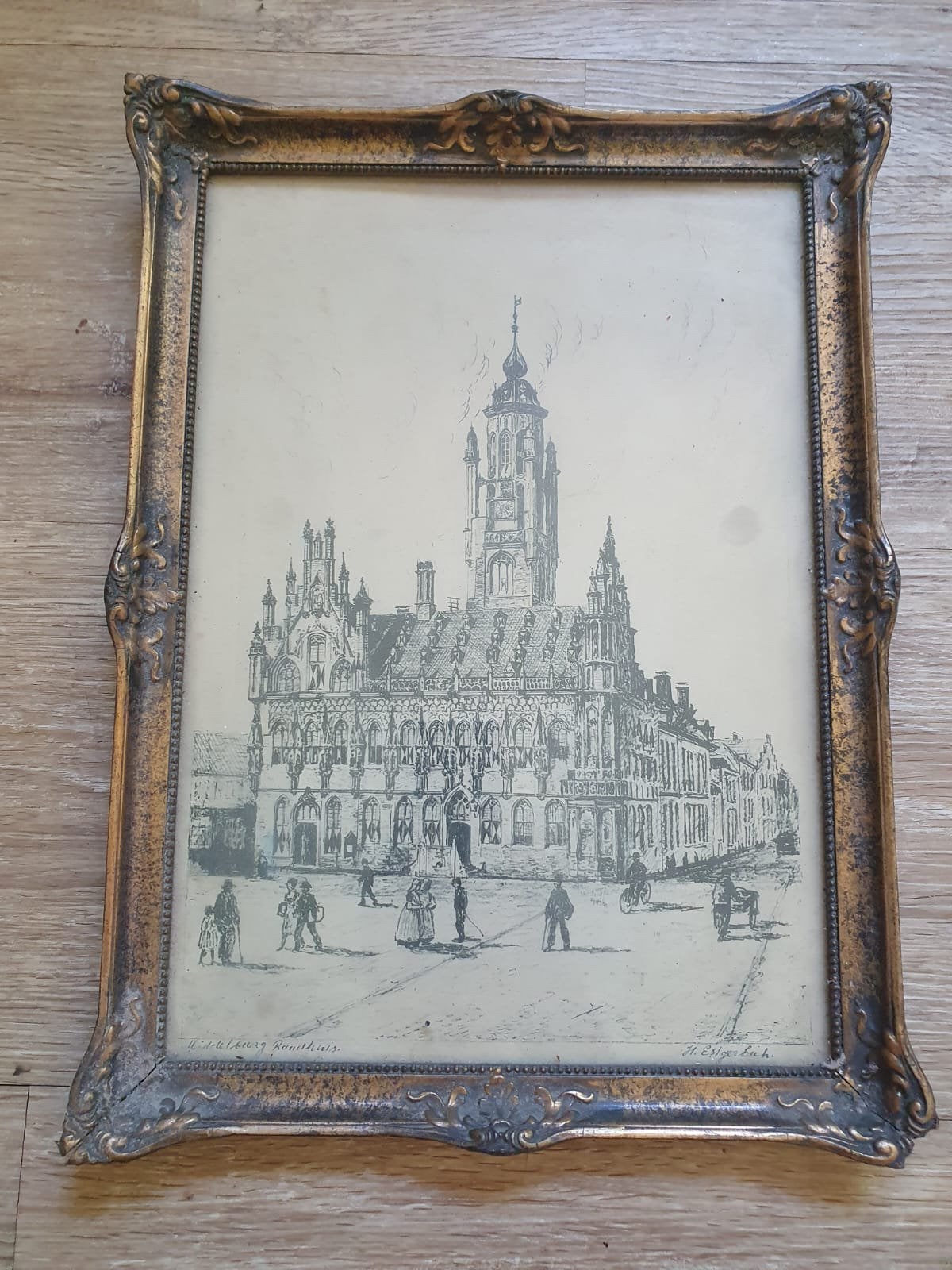 Antieke prent Stadhuis Middelburg in sierlijke lijst, Antiek en Kunst, Ophalen