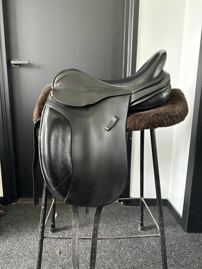 Equestor Specialized Saddlery zadels, Dieren en Toebehoren, Ophalen of Verzenden, Gebruikt, Overige soorten