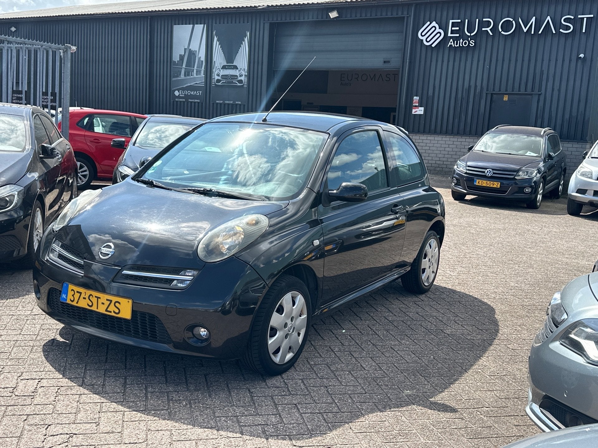 Nissan Micra Gereserveerd!, Voorwielaandrijving, Gebruikt, 4 cilinders, Zwart