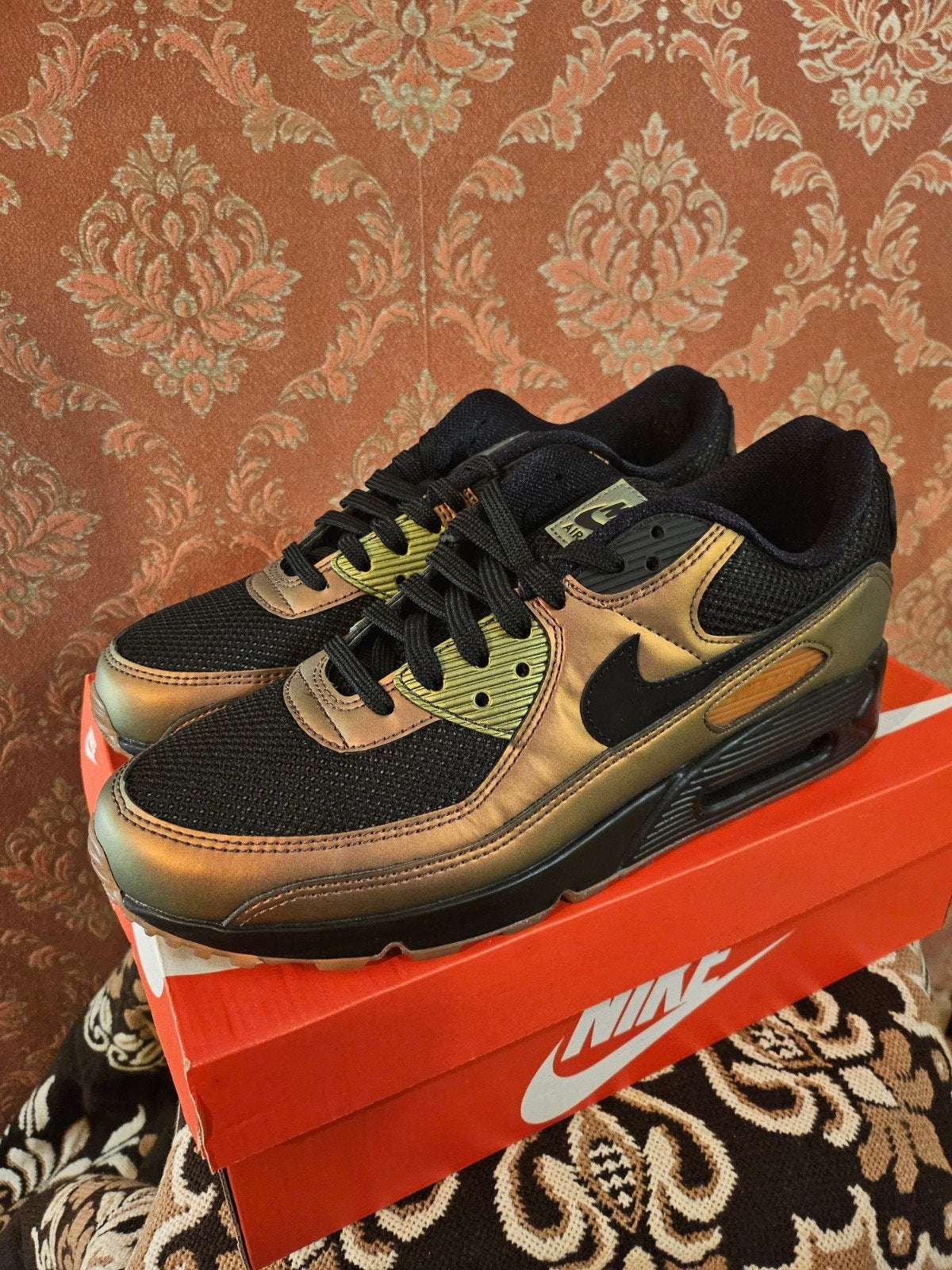 Nike Air Max 90  "Metallic Copper" - Maat 45.5 Nieuw, Zwart, Ophalen of Verzenden, Sneakers of Gympen, Nieuw