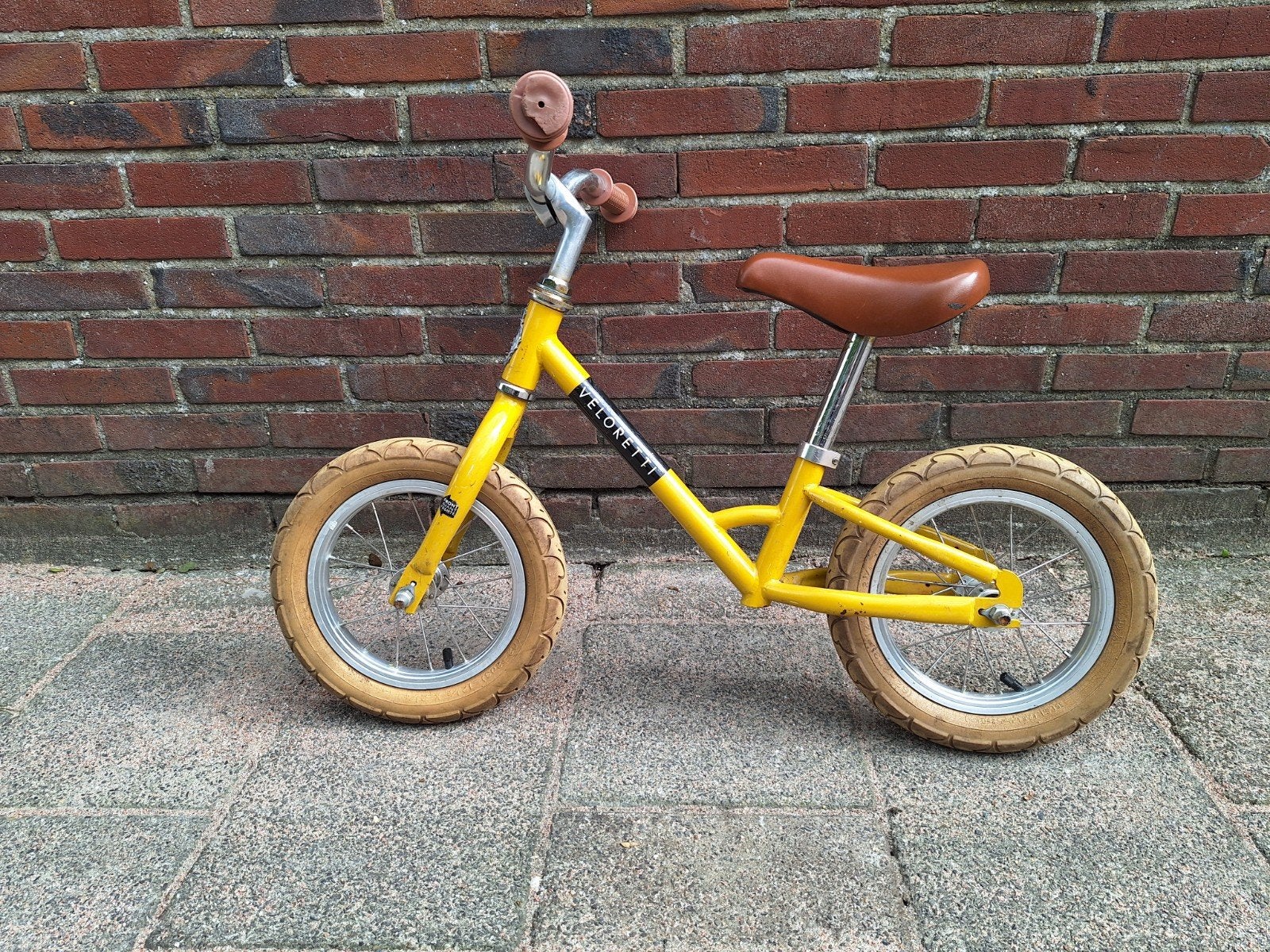 Veloretti loopfiets geel - 12,5 inch, Ophalen, Zo goed als nieuw, Minder dan 16 inch, Veloretti