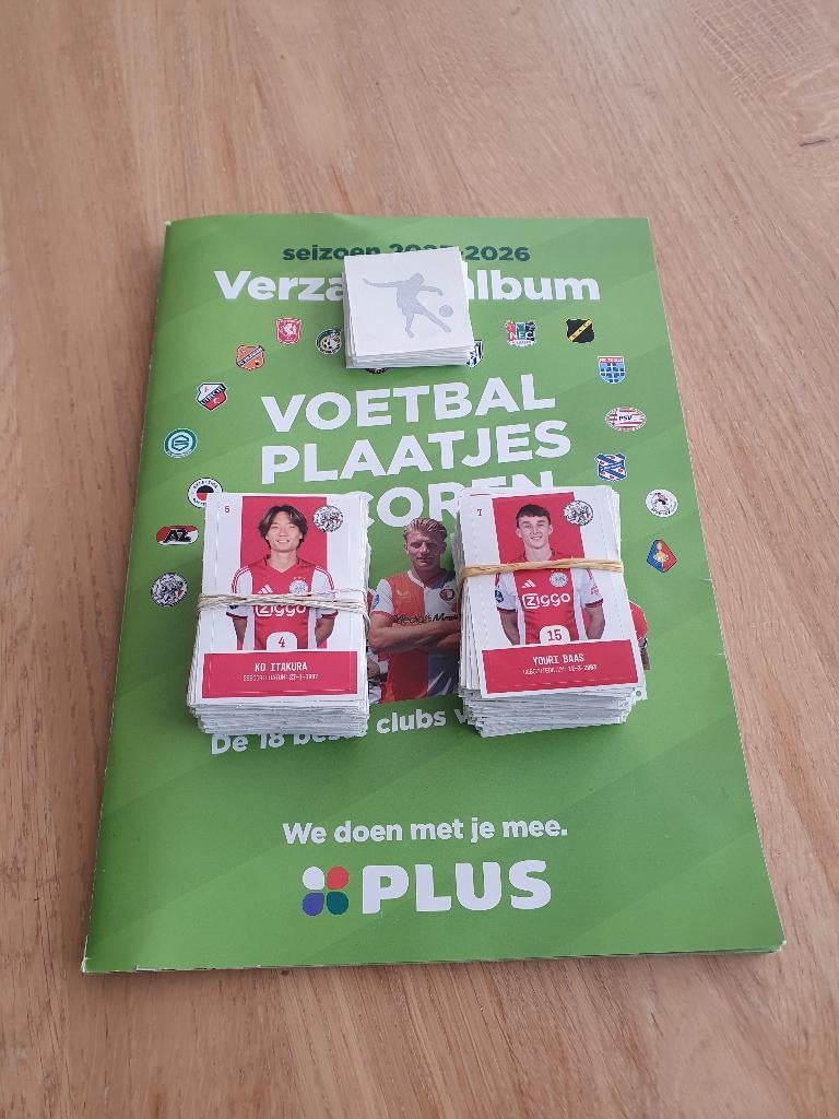 Plus voetbalkaartjes gratis, Plus, Ophalen of Verzenden