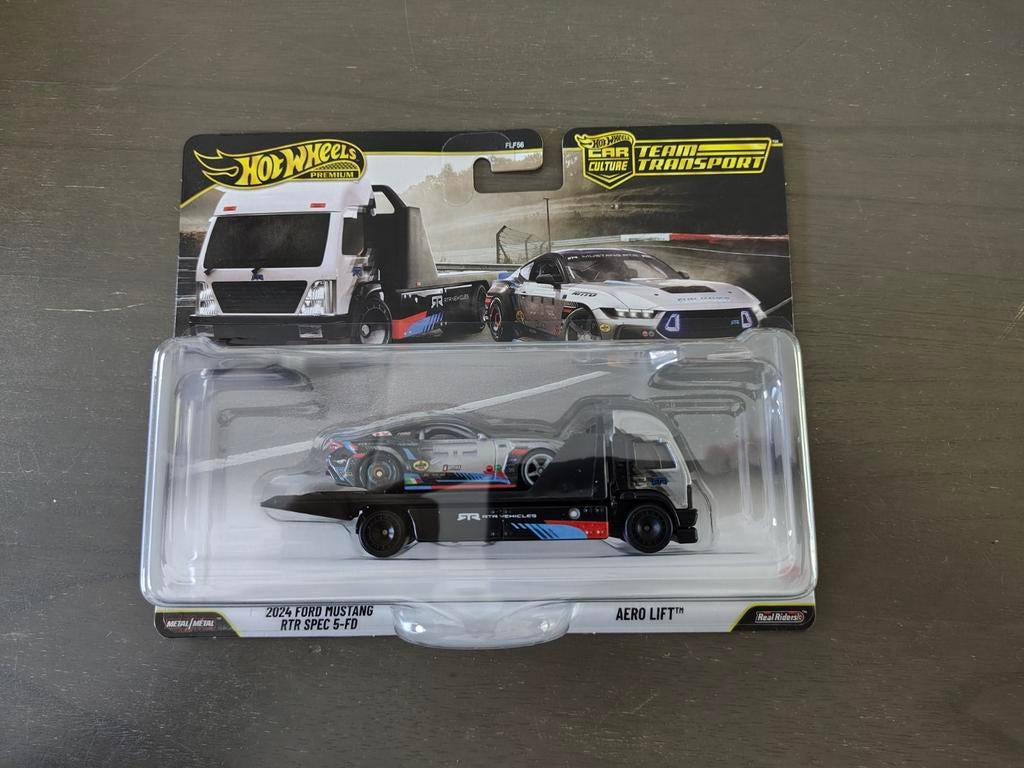 Hot Wheels ford mustang team transport, Hobby en Vrije tijd, Modelauto's | Overige schalen, Ophalen of Verzenden, Nieuw, Auto