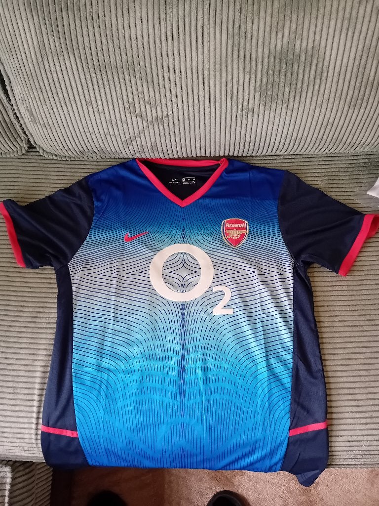 Bergkamp voetbalshirt arsenal en inter, Ophalen of Verzenden, Zo goed als nieuw, Buitenlandse clubs, Shirt