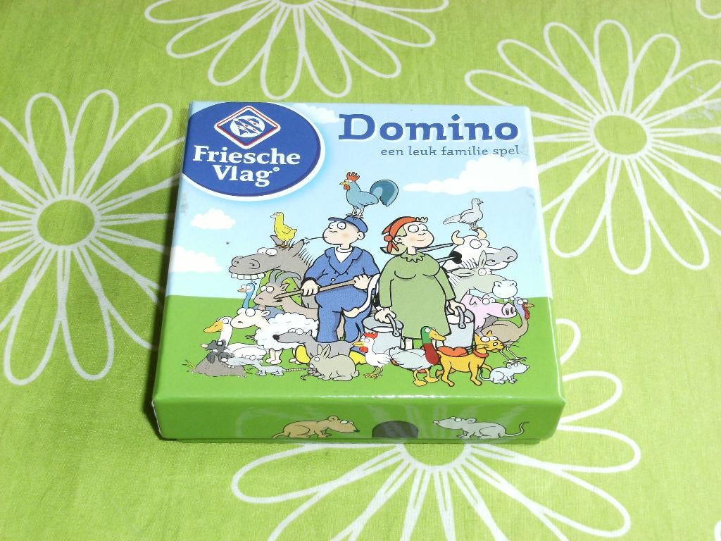 Friesche Vlag Domino - een leuk familiespel, Een of twee spelers, Ophalen of Verzenden, Zo goed als nieuw