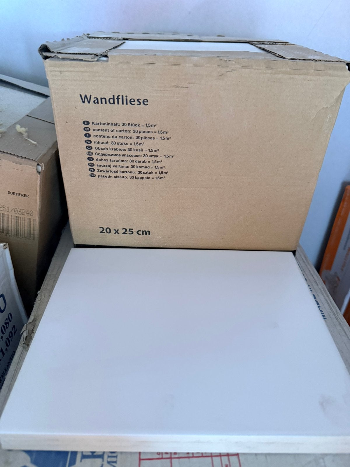 Circa 1.5 m2 witte wandtegels - 20x25 cm, Ophalen, Keramiek, Minder dan 5 m², Wandtegels
