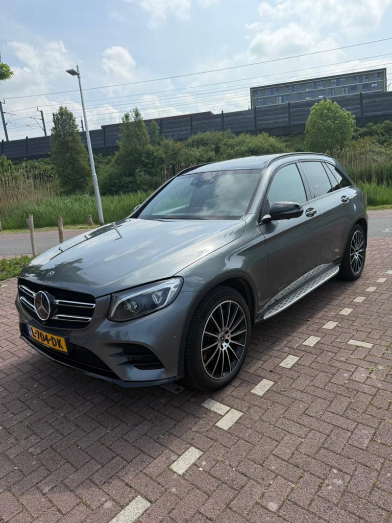 Mercedes-Benz GLC 250 d 204pk 4MATIC 9G-TRONIC 2018 Grijs, Auto's, Automaat, 4 cilinders, Leder en Stof, 14 km/l