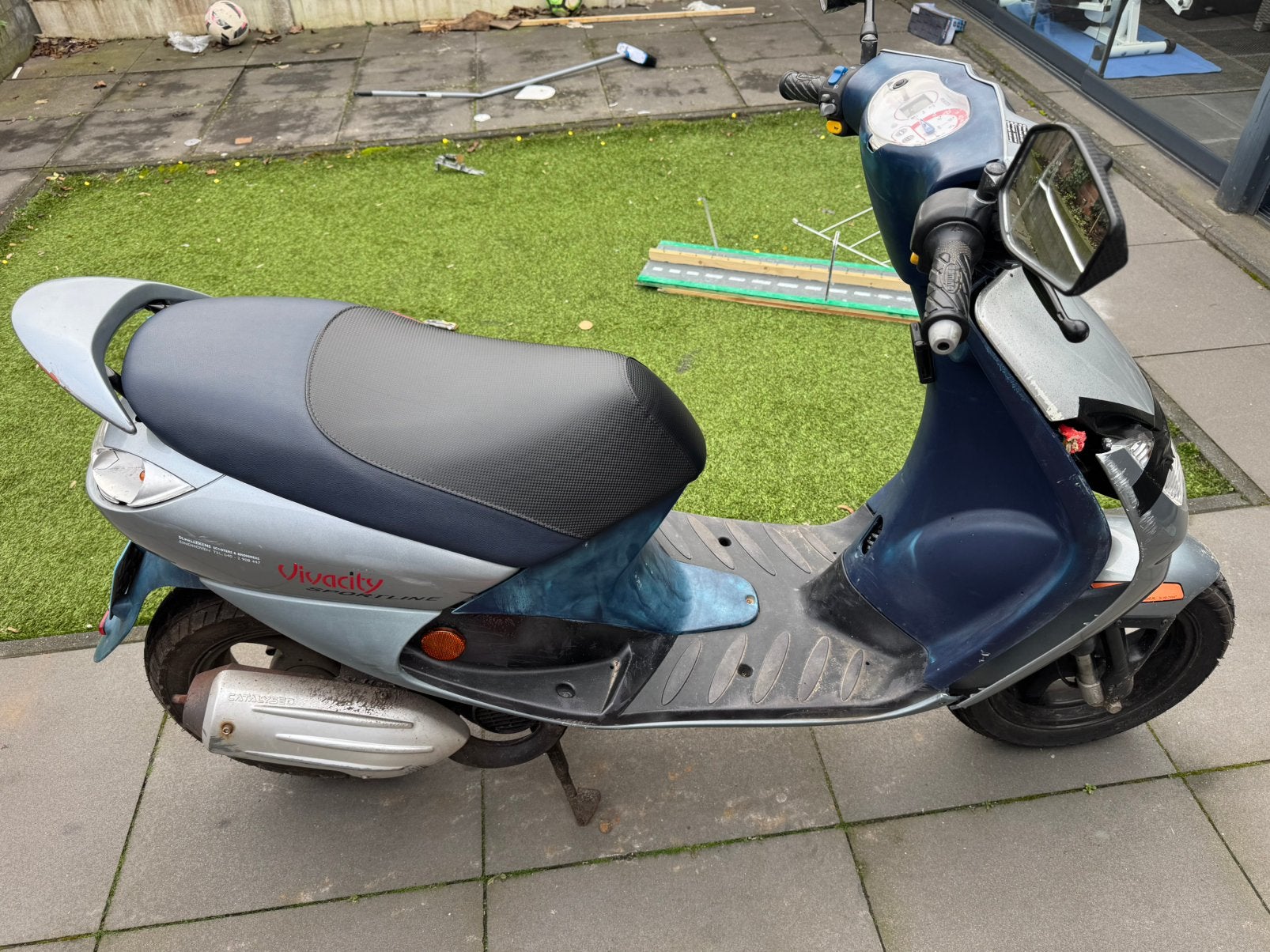 Peagout vivacity 50cc, Maximaal 45 km/u, Ophalen of Verzenden, Zo goed als nieuw, Benzine