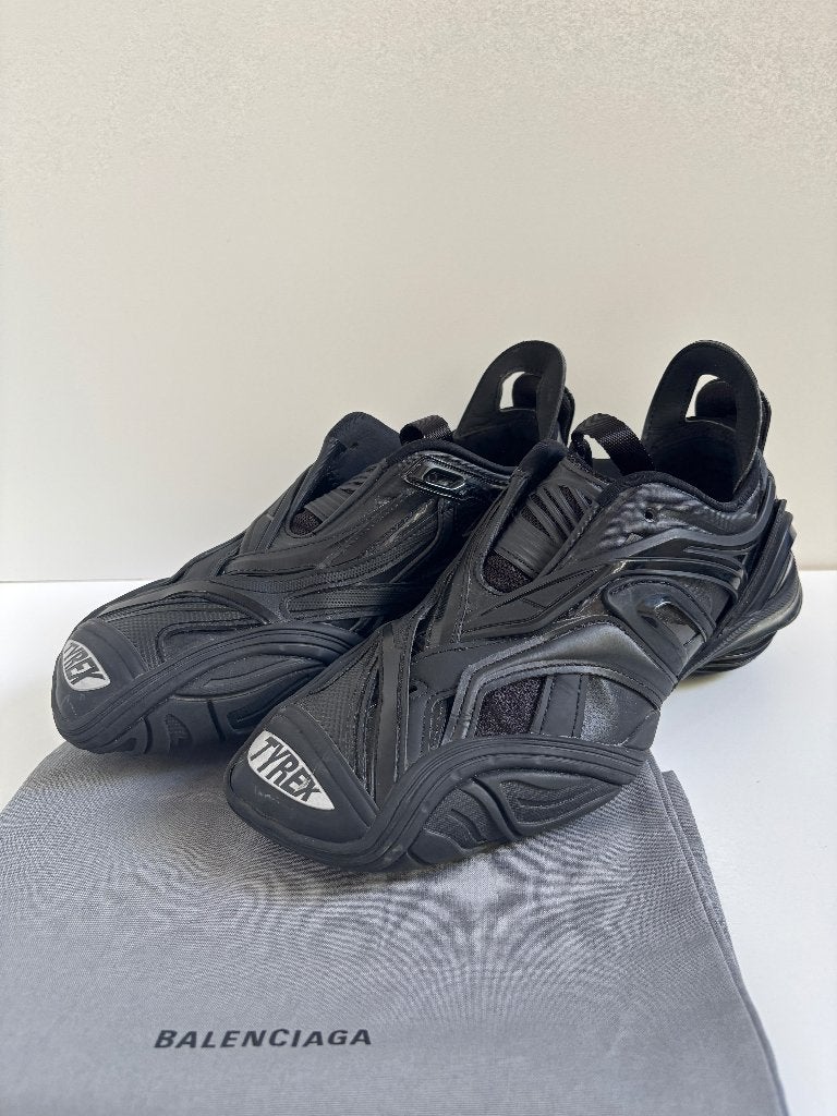 BALENCIAGA Tyrex zwart sneakers  Maat 39, Balenciaga, Zwart, Ophalen of Verzenden, Sneakers of Gympen