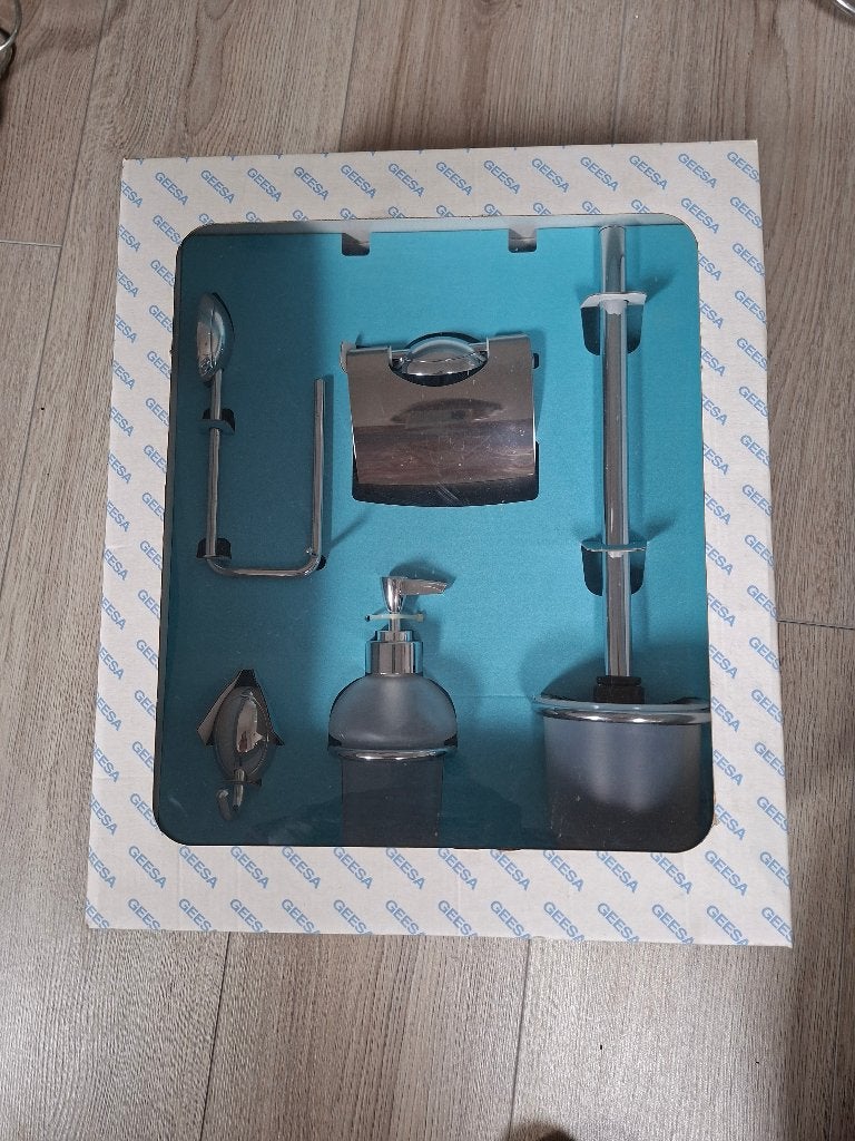 5 delige toilet accessoires, Ophalen, Nieuw, Chroom, Overige typen