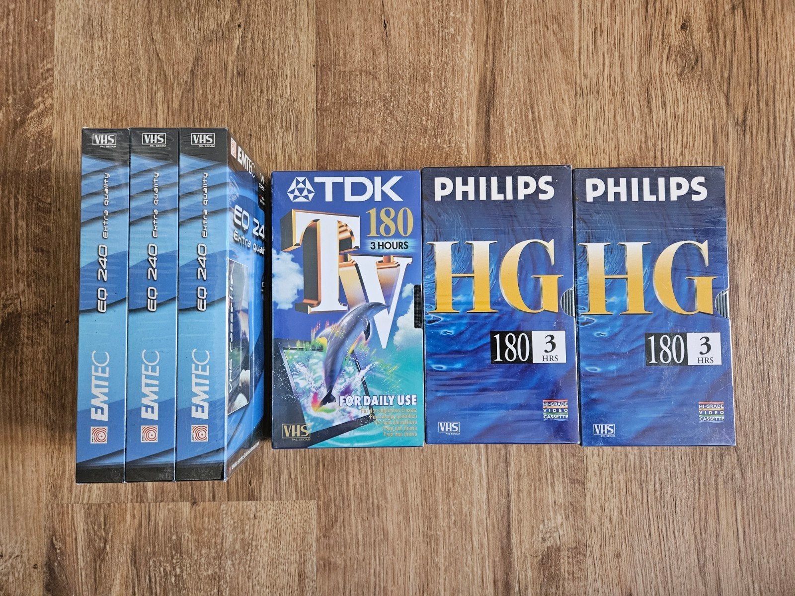 6 nieuwe VHS videobanden - Emtec, TDK, Philips, Alle leeftijden, Overige genres, Ophalen of Verzenden, Nieuw in verpakking