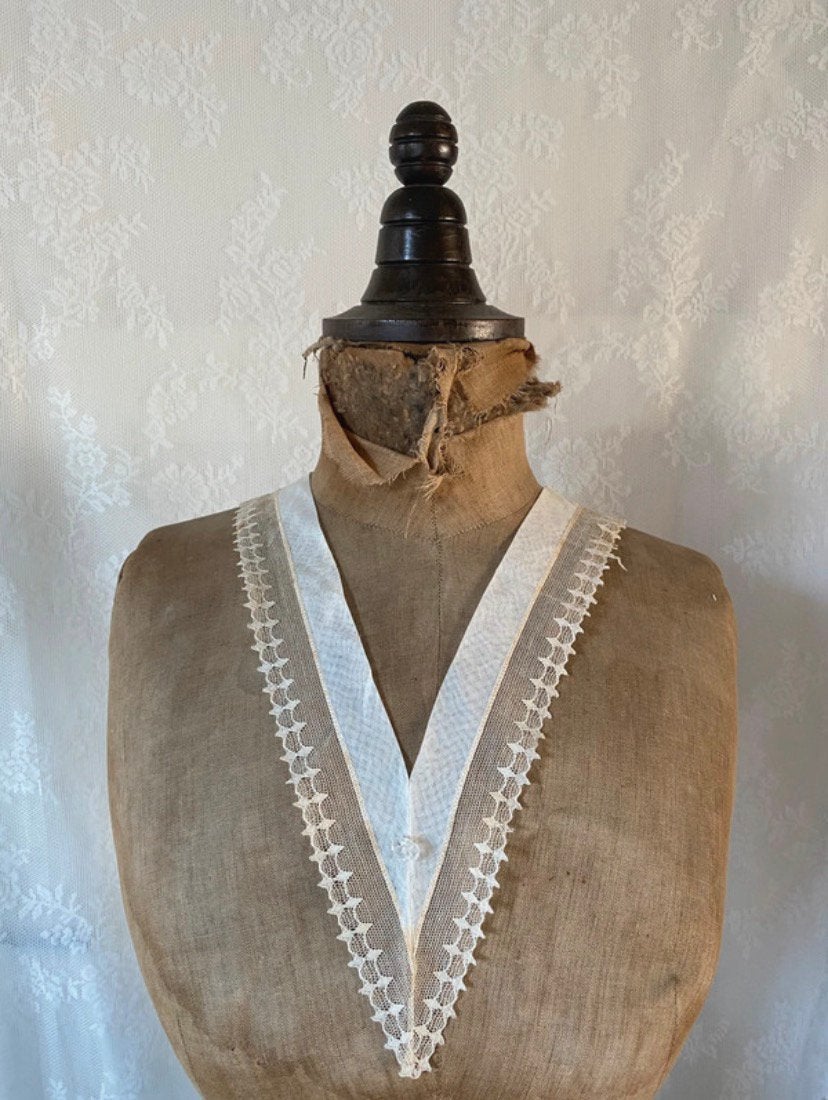 Kraagje antiek, Ophalen of Verzenden