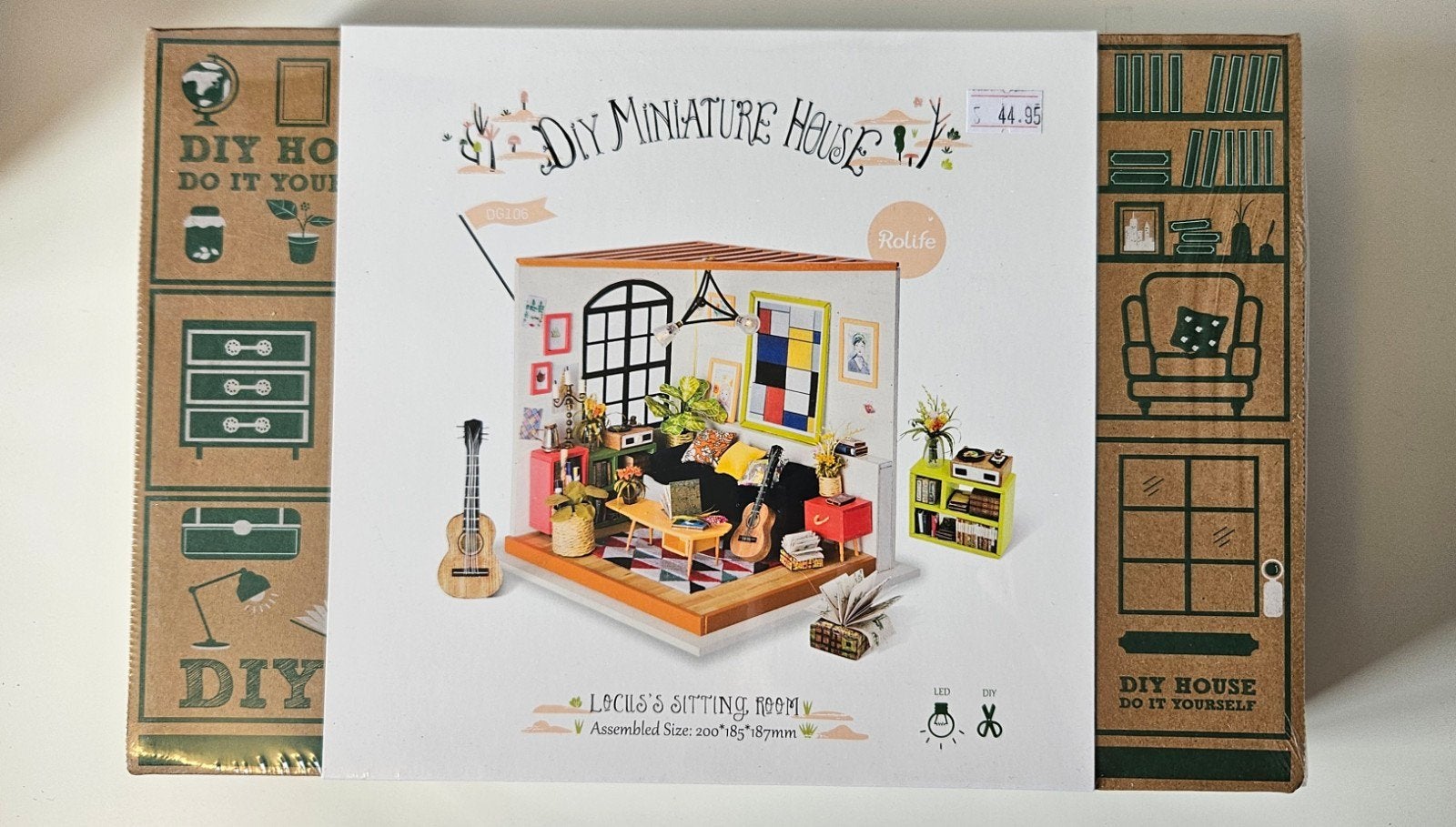 DIY bouwpakket miniatuur woonkamer Nieuw, Hobby en Vrije tijd, Knutselen, Ophalen of Verzenden, Nieuw, Knutselset, Overige merken