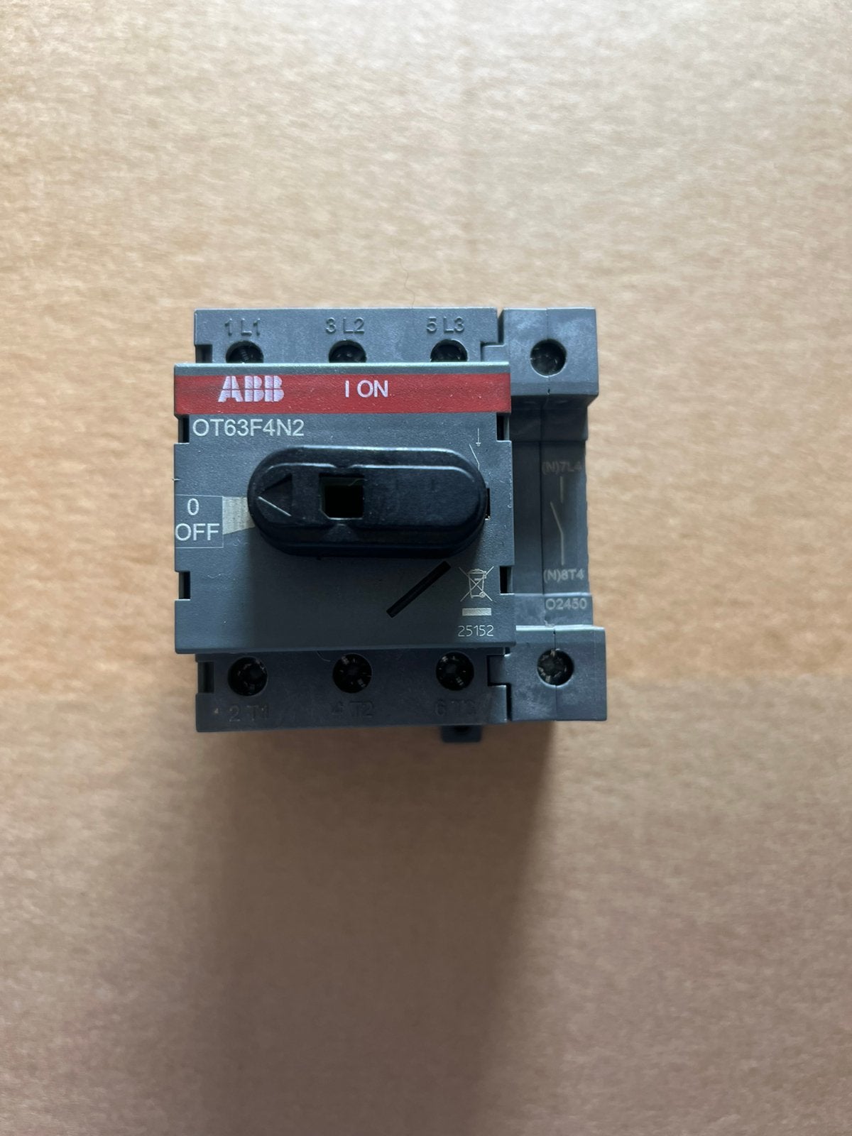 ABB hoofdschakelaar, Doe-het-zelf en Verbouw, Elektra en Kabels, Ophalen, Zo goed als nieuw, Schakelaar