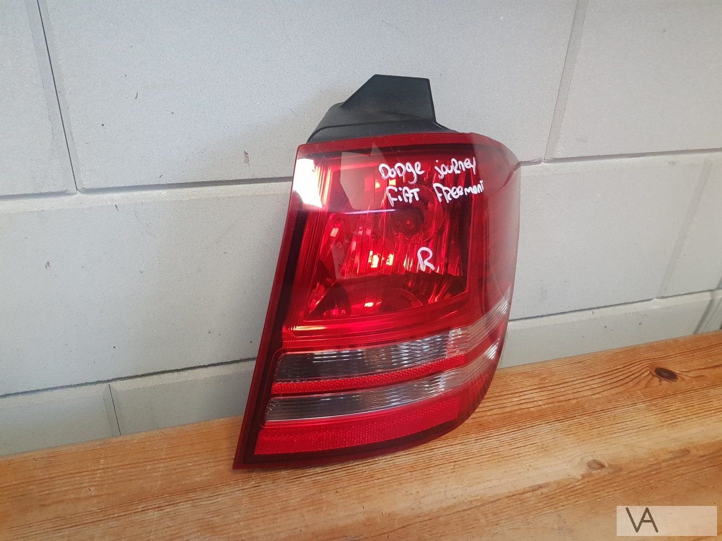 Achterlicht rechts Dodge Journey 2008 - 2015 €125 passagier, Gebruikt, -, -, Ophalen of Verzenden