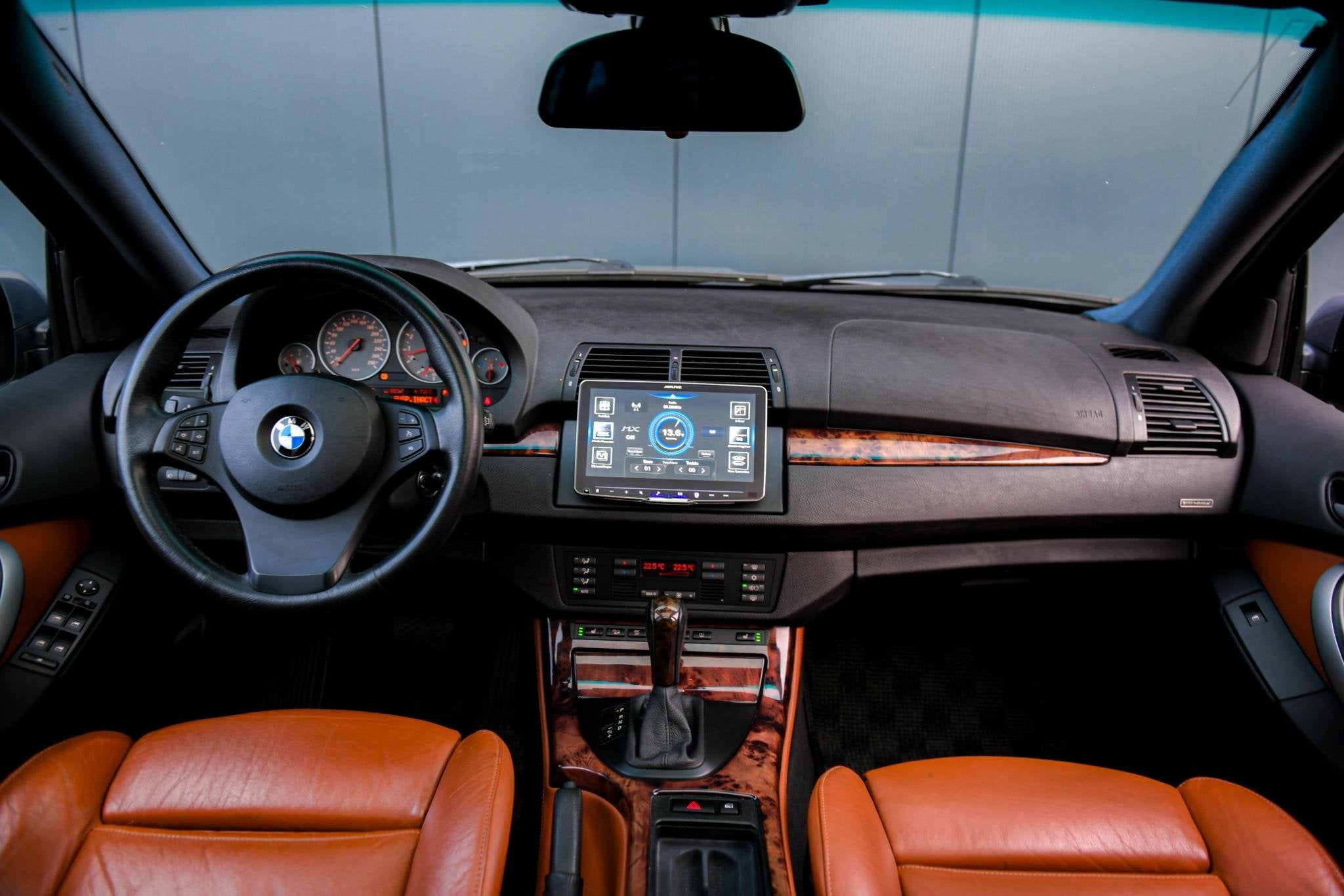 BMW X5 4.8is | Individual | HiFi DSP | Luchtvering | VOL!, Auto's, BMW, Gebruikt, 2100 kg, Leder, Vierwielaandrijving