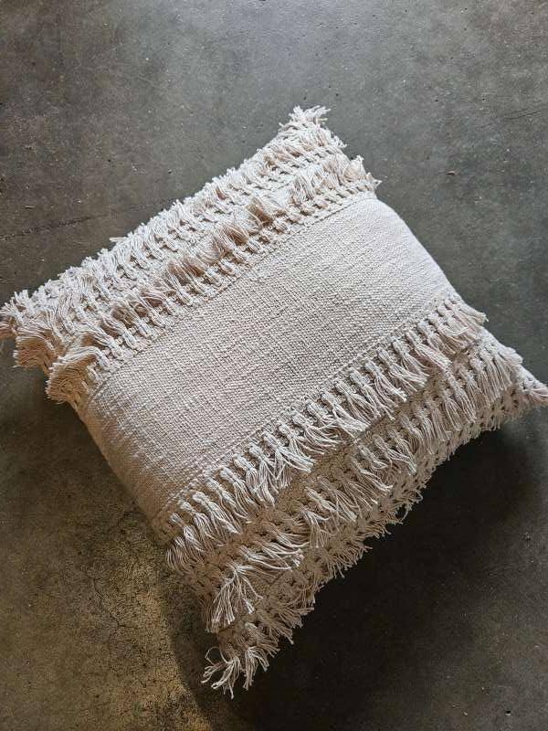 kussen ``WOONWINKEL RUSTIEK``, Ophalen of Verzenden, Nieuw, Overige kleuren, Vierkant
