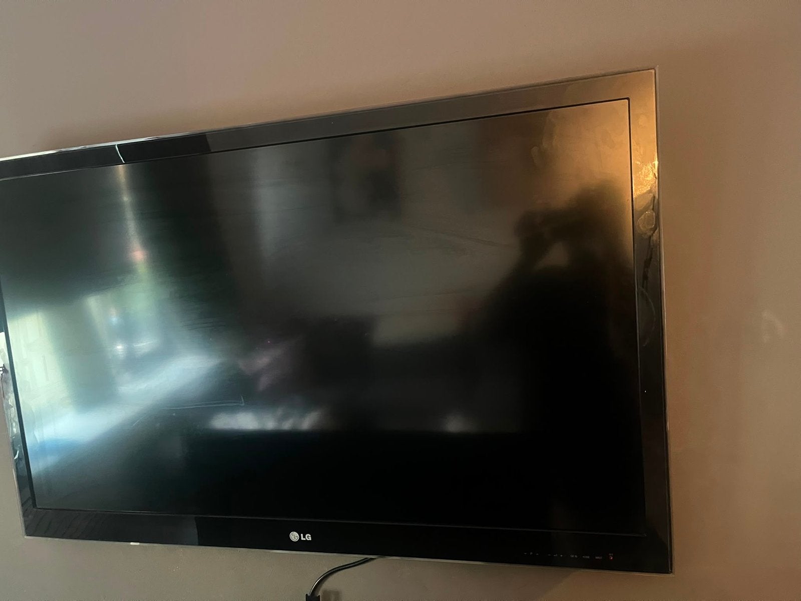 LG TV - krasloos, Audio, Tv en Foto, Televisies, 50 Hz, Ophalen of Verzenden, 100 cm of meer, LG