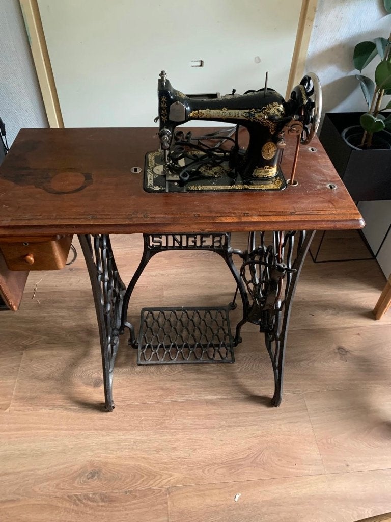 Singer Naaimachine, Hobby en Vrije tijd, Naaimachines en Toebehoren, Ophalen, Zo goed als nieuw, Naaimachine, Singer